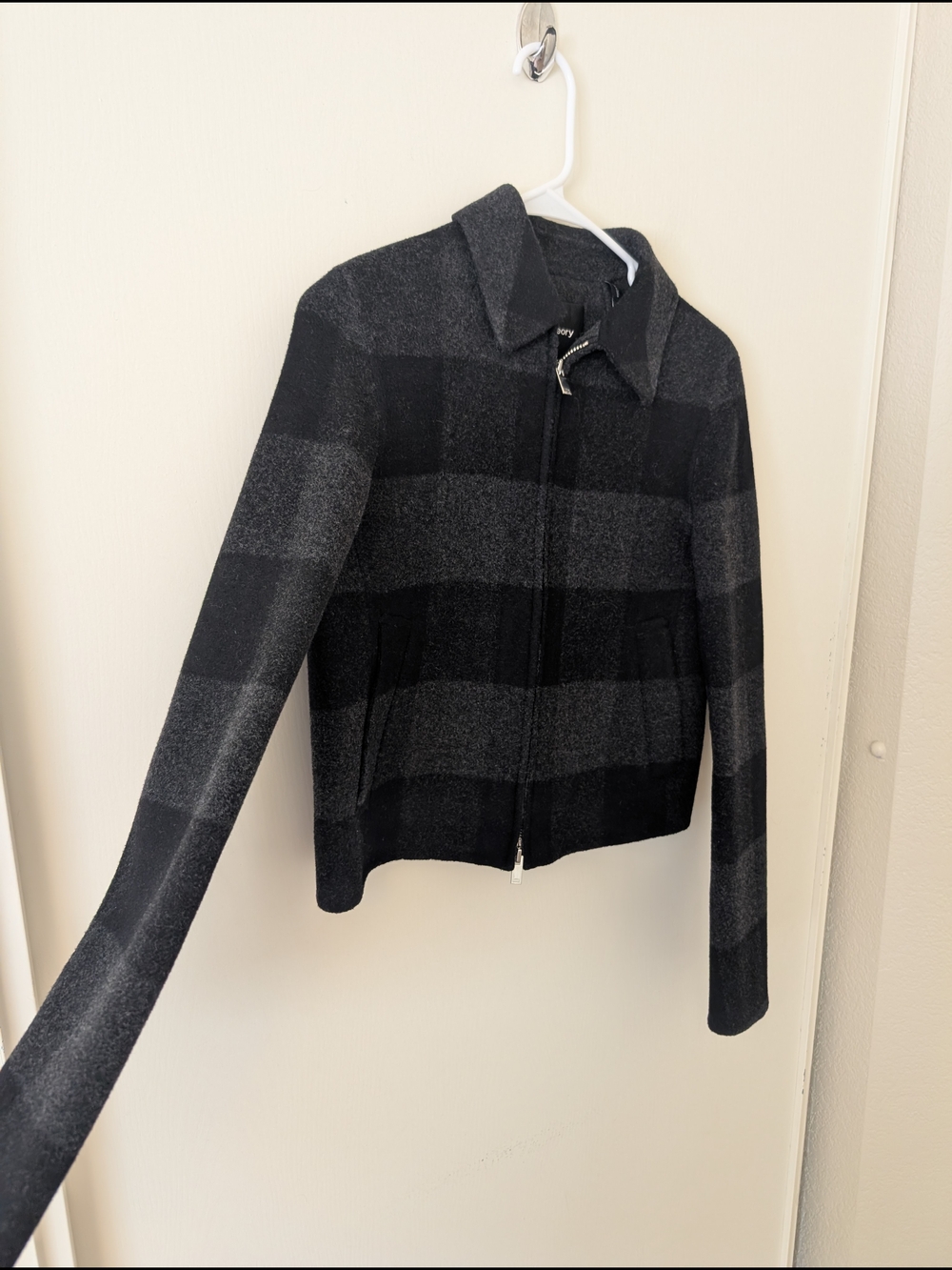 Theory Womens 0 Black Plaid 100% Wool Zip Up Jacket Contemporary Preppy Classic - Picture 4 of 7